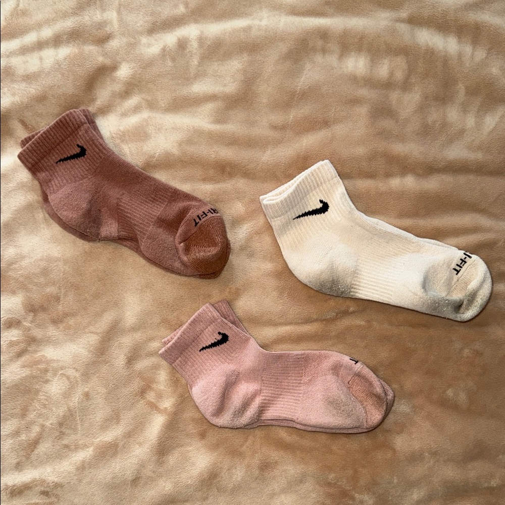 Nike Dri-Fit Women’s Athletic Socks - Brown, Cream, and Pink